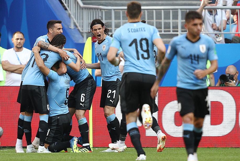 Уругвай победили Россию на ЧМ-2018